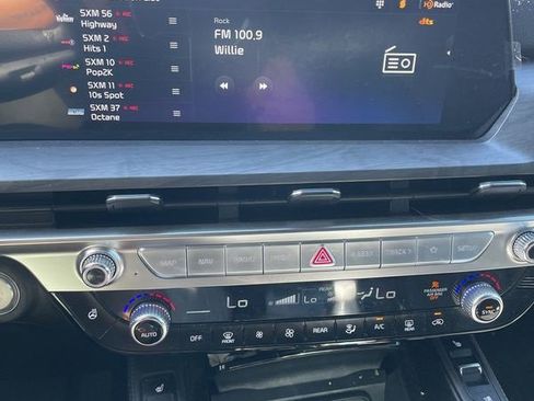 Used 2024 Kia Telluride EX X-Line image 18