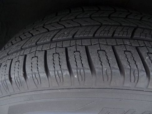 Used 2015 MAZDA CX-9 Sport FWD image 17