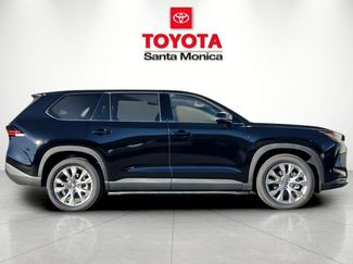 New 2026 Toyota Grand Highlander Limited video 2