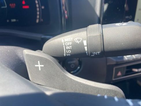 New 2025 Toyota Camry SE image 19