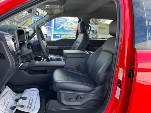 New 2025 Ford F250 Lariat image 22