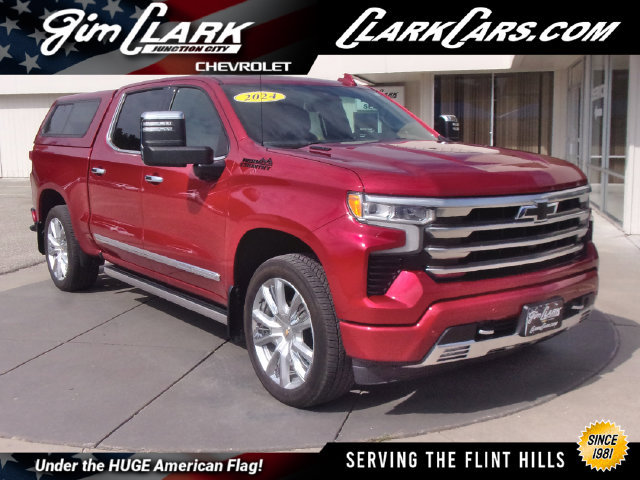 Used 2024 Chevrolet Silverado 1500 High Country w/ High Country Premium Package AWD/4WD image 1