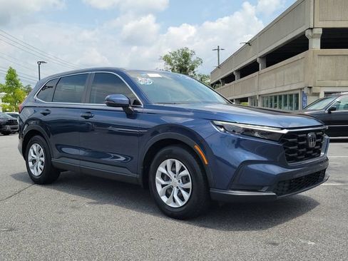 Certified 2023 Honda CR-V LX image 3