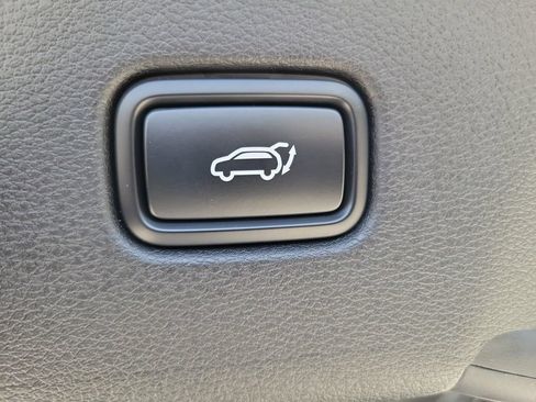 Used 2024 Kia Sportage SX FWD image 7