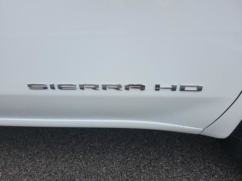 New 2026 GMC Sierra 2500 Pro image 9