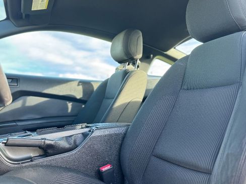 Used 2014 Ford Mustang Coupe w/ V6 Performance Package image 12