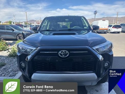 Used 2021 Toyota 4Runner TRD Off-Road Premium w/ Moonroof Package AWD/4WD image 2