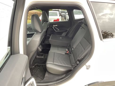 Certified 2024 BMW X1 xDrive28i w/ Convenience Package image 25