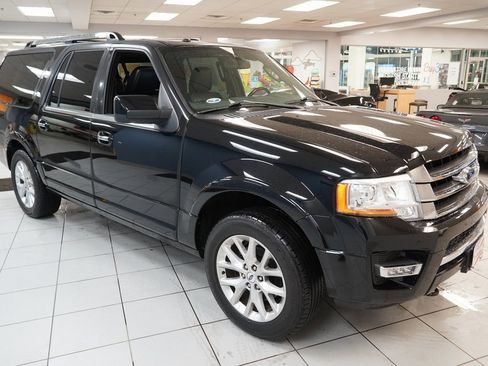 Used 2017 Ford Expedition EL Limited w/ Equipment Group 301A image 16