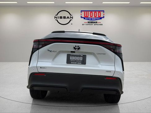 Used 2024 Toyota bZ4X XLE w/ Weather Package image 3