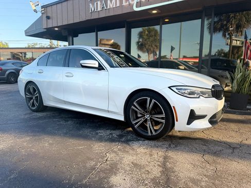 Used 2020 BMW 330i Sedan w/ Premium Package RWD image 2