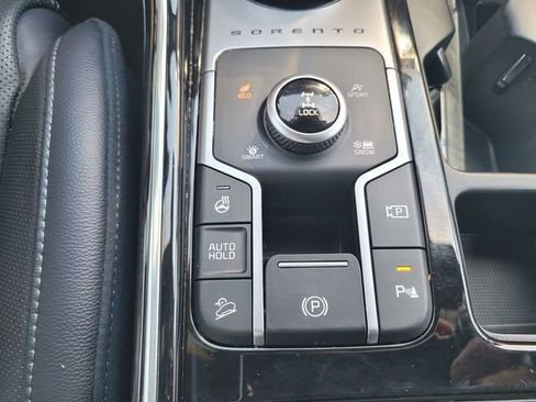 Used 2023 Kia Sorento SX Prestige AWD/4WD image 25