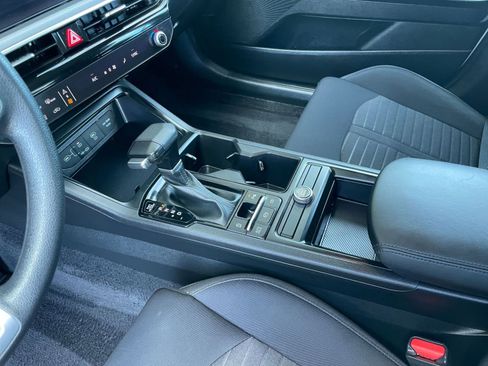 Used 2025 Kia K5 LXS image 42