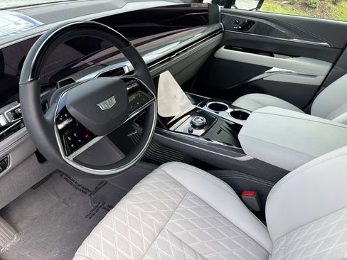 New 2025 Cadillac Escalade IQ Luxury 1 image 22