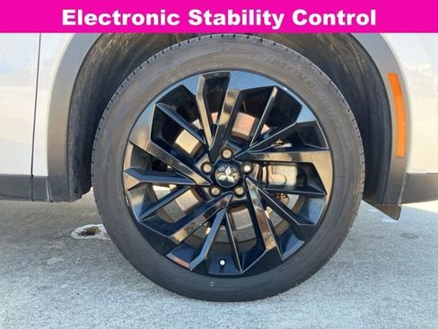 Used 2023 Mitsubishi Outlander SEL image 9