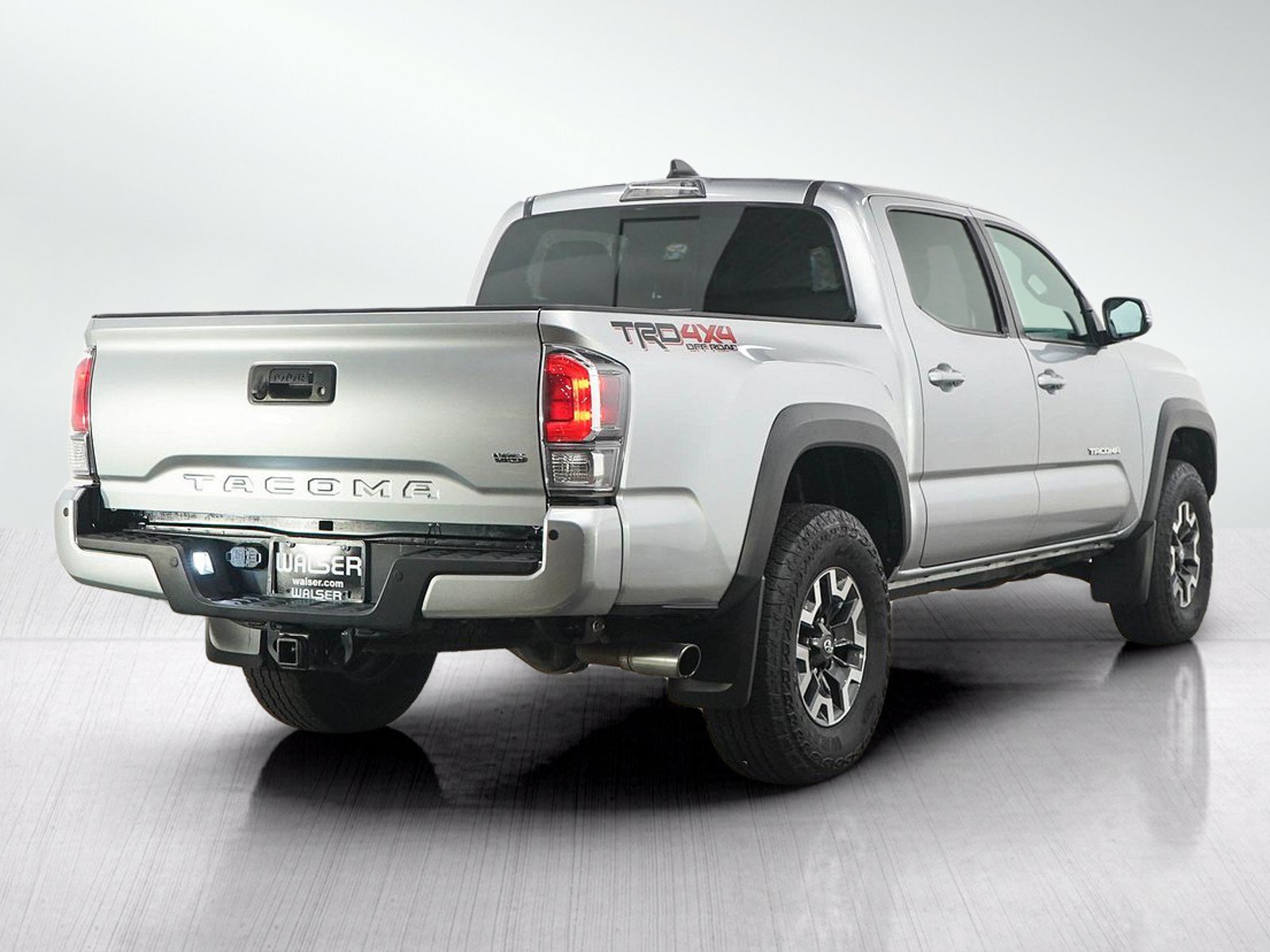 Used 2022 Toyota Tacoma TRD Off-Road w/ TRD Premium Off Road Package AWD/4WD image 6