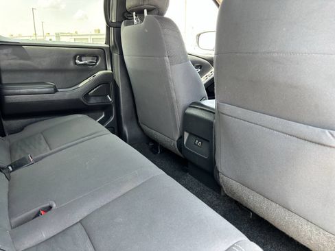 Certified 2023 Nissan Frontier SV w/ Midnight Edition Package RWD image 14