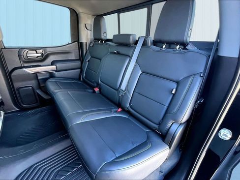 Used 2022 Chevrolet Silverado 1500 LTZ image 18