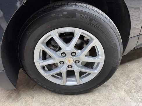 Used 2023 Chevrolet Equinox LT image 28