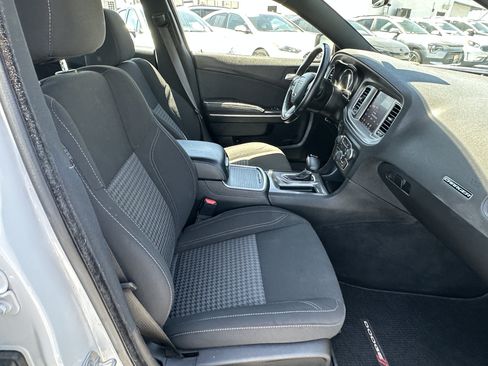 Used 2023 Dodge Charger SXT RWD image 15