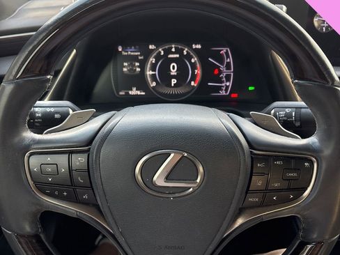 Used 2019 Lexus ES 350 w/ Premium Package image 9