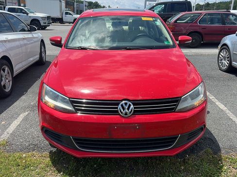 Used 2013 Volkswagen Jetta TDI FWD image 6