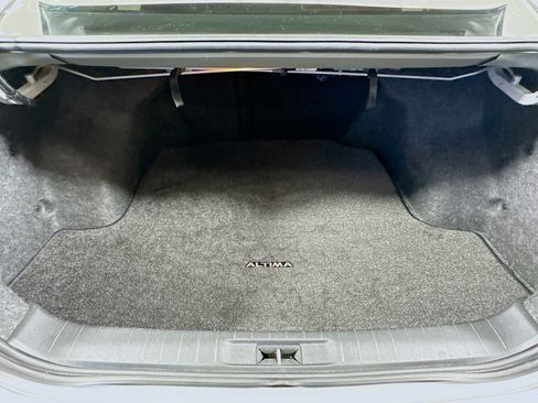 Used 2018 Nissan Altima 3.5 SL image 28