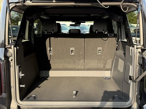 New 2025 Ford Bronco Badlands image 34