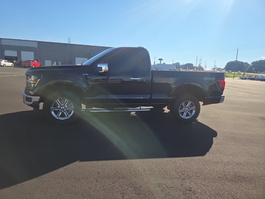 Used 2025 Ford F150 XL w/ Equipment Group 103A High AWD/4WD image 9