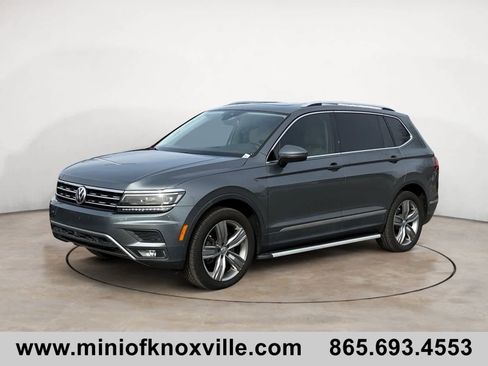 Used 2018 Volkswagen Tiguan SEL Premium image 7