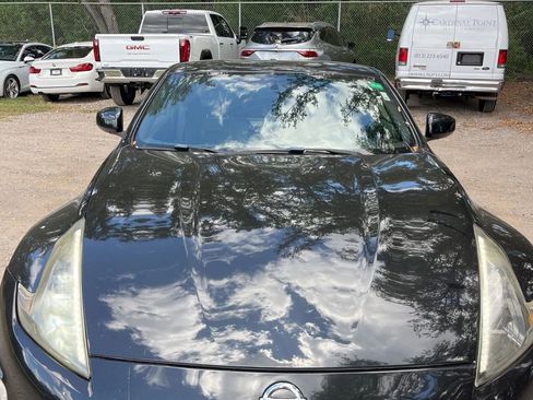 Used 2014 Nissan 370Z Touring w/ Sport Package image 15