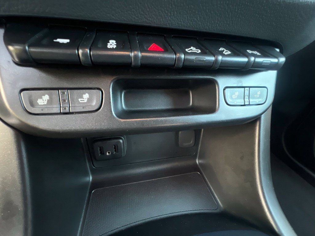 Used 2022 Chevrolet Colorado Z71 RWD image 38