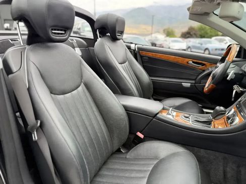 Used 2009 Mercedes-Benz SL 550 image 13