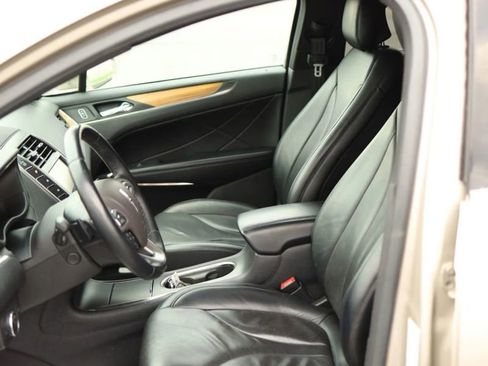 Used 2015 Lincoln MKC AWD w/ Equipment Group 102A Reserve image 17