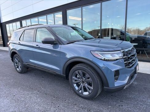 New 2026 Ford Explorer Active image 1