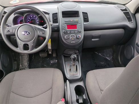 Used 2013 Kia Soul image 18