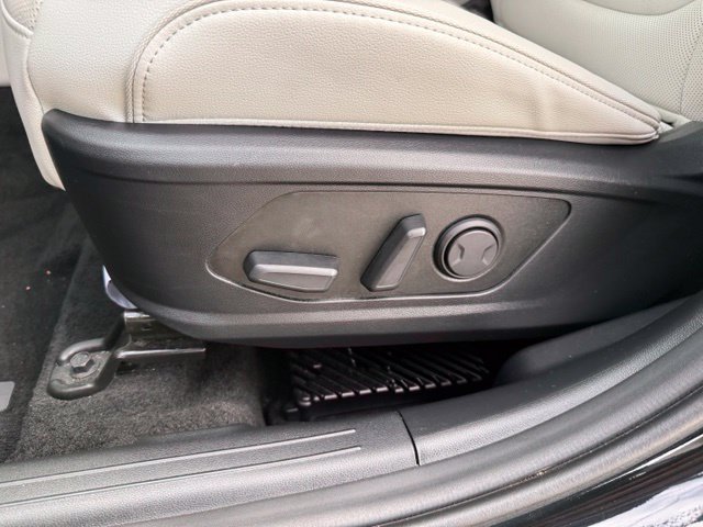 Certified 2025 Hyundai Tucson Limited AWD/4WD image 21