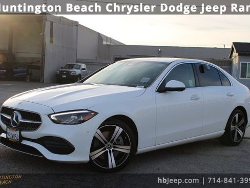 Used 2024 Mercedes-Benz C 300 Sedan image 8