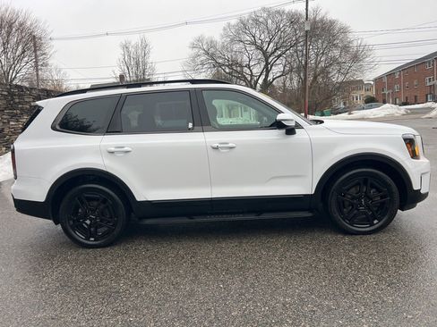 Used 2024 Kia Telluride EX X-Line image 6