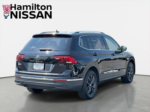 Used 2024 Volkswagen Tiguan Wolfsburg Edition AWD/4WD image 2