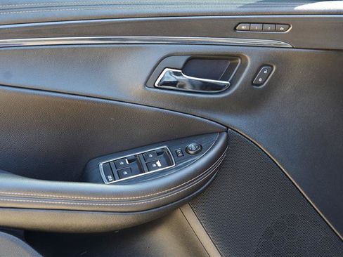 Used 2017 Chevrolet Impala Premier FWD image 40