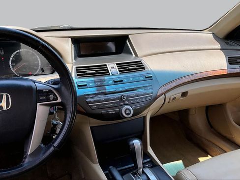 Used 2010 Honda Accord EX-L image 6