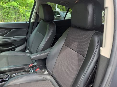 Used 2019 Buick Encore Sport Touring w/ Safety Package FWD image 14
