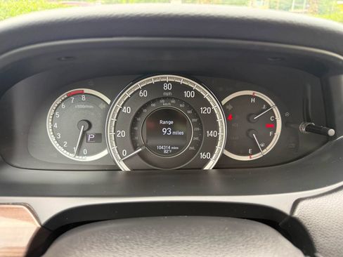Used 2016 Honda Accord EX-L image 7