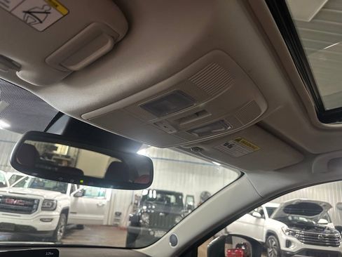 Used 2024 MAZDA CX-5 Carbon Edition image 19