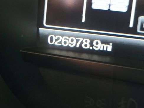 Used 2022 Ford Edge SE w/ Black Appearance Package image 25