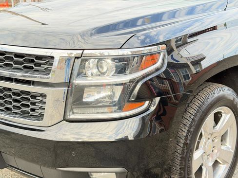 Used 2017 Chevrolet Tahoe LT image 9