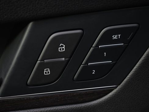 Used 2022 Audi Q5 e Prestige image 24