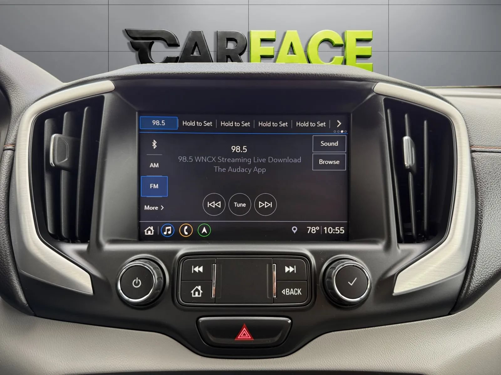Used 2019 GMC Terrain SLE w/ Driver Convenience Package AWD/4WD image 26