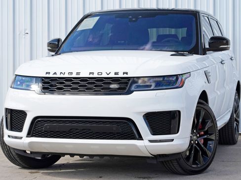 Used 2021 Land Rover Range Rover Sport HST image 3